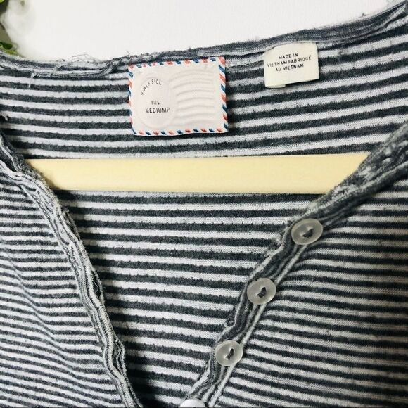 Anthropologie Postage Stamp Gray White Stripe Tank - Picture 3 of 11